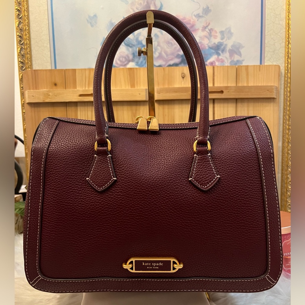 ⭐️Kate Spade 2 Way Handbag/Crossbody with Dust-bag & Strap